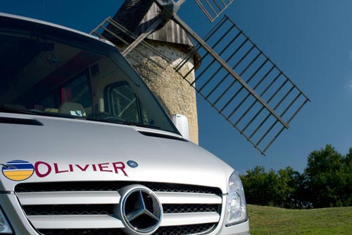 Location de minibus VIP Mercedes-Benz à Bordeaux en Gironde